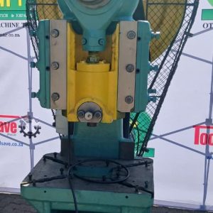 USED 40 TON ECCENTRIC PRESS