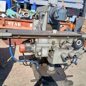 Used Correa F2UE Universal Milling Machine